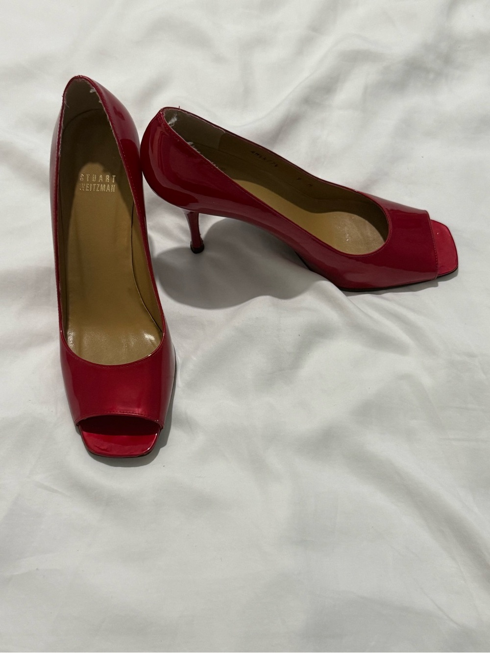 Stuart Weitzman - Red Patent Peep-Toe Mid-Heels